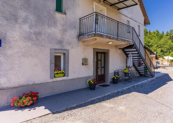 Vakantiehuis 2 Bedroom Awesome In