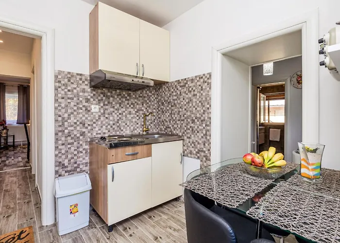 Vakantiehuis 2 Bedroom Awesome In *